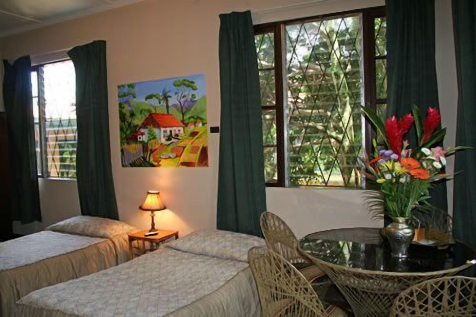Hemingway Inn ซานโฮเซ ภายนอก รูปภาพ